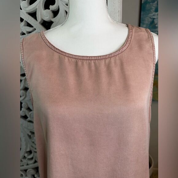 C&C California Sleeveless Button Up the Back Top Vintage Dusty Pink Size L - Picture 2 of 8